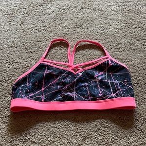 Womens strappy sports bra